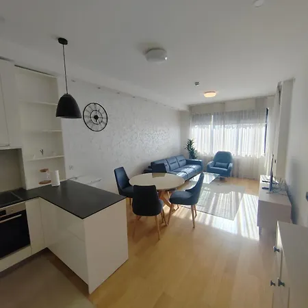 A Blok Modern Διαμέρισμα *