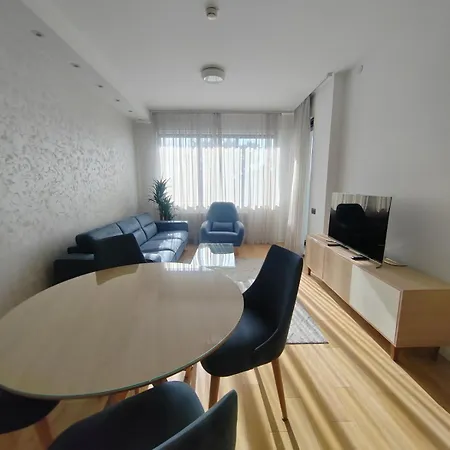 A Blok Modern Διαμέρισμα